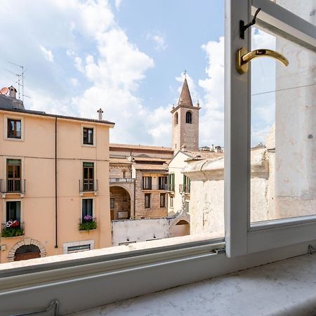Corso Cavour Luxury Apartment Verona Buitenkant foto