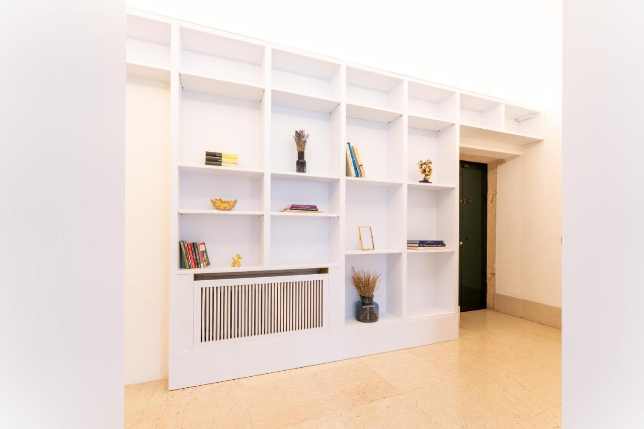 Corso Cavour Luxury Apartment Verona Buitenkant foto