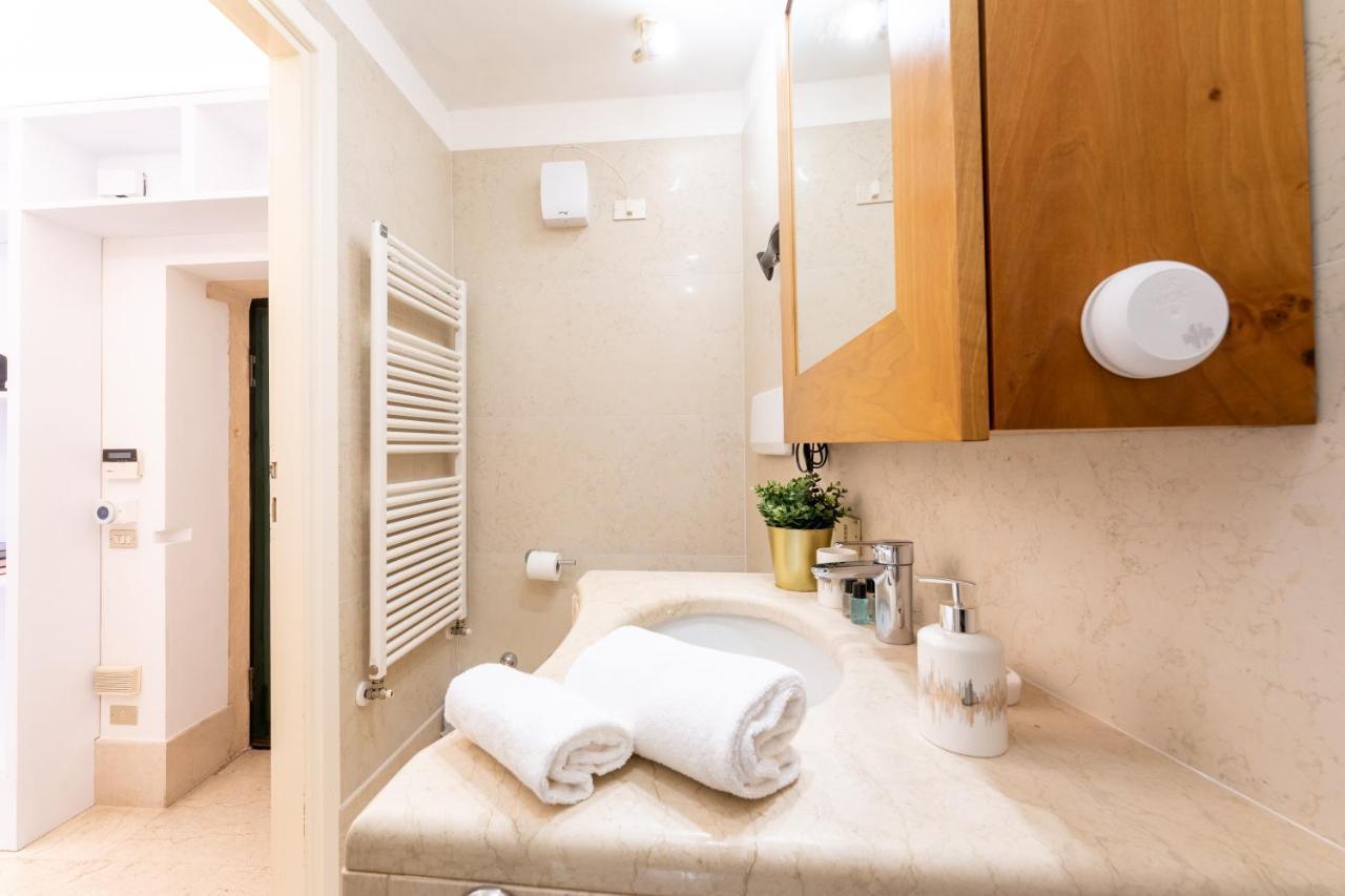 Corso Cavour Luxury Apartment Verona Buitenkant foto